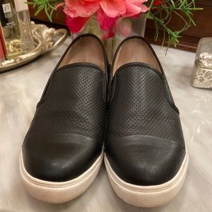 Steve Madden slip on
